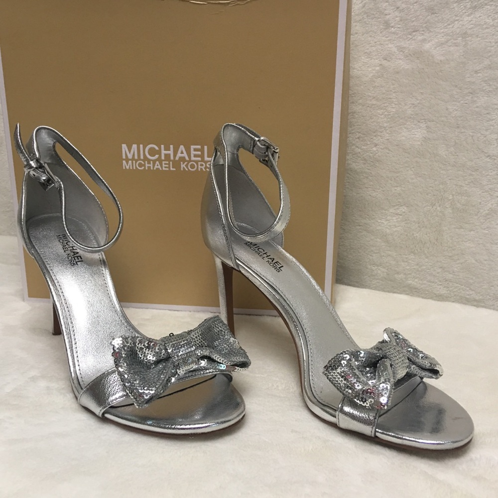 Michael Kors Paris Silver Sandals NEW in box